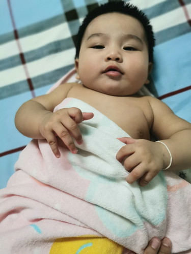 น้องข้าวหอม