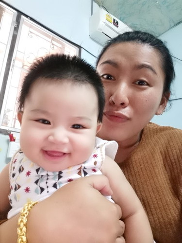 น้องข้าวหอม