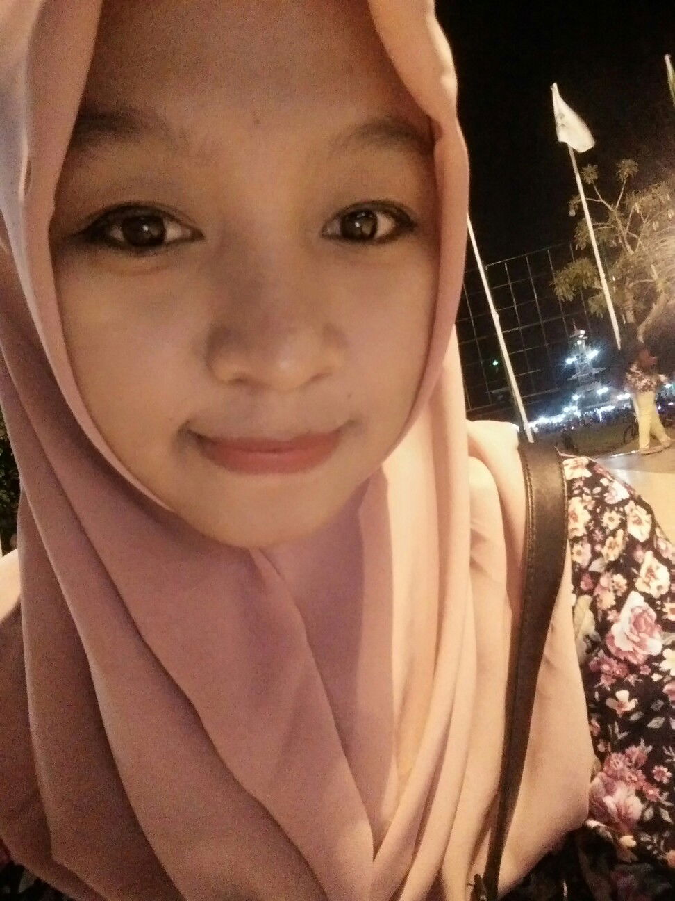 Mila Oktaviana profile icon