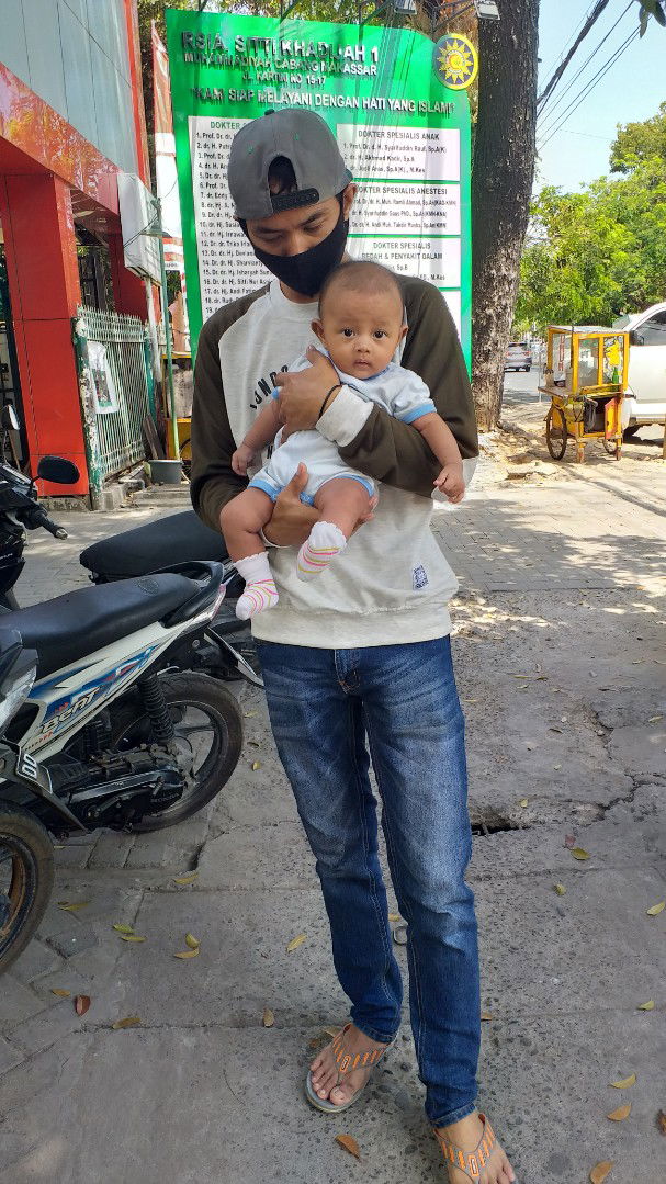 Nur Khomariyah profile icon