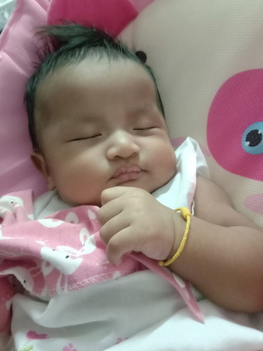 เด็กๆเดือนเมษาเป็นยังไงกันบ้างเอ่ย..