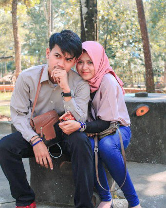 Via Alif Laila profile icon