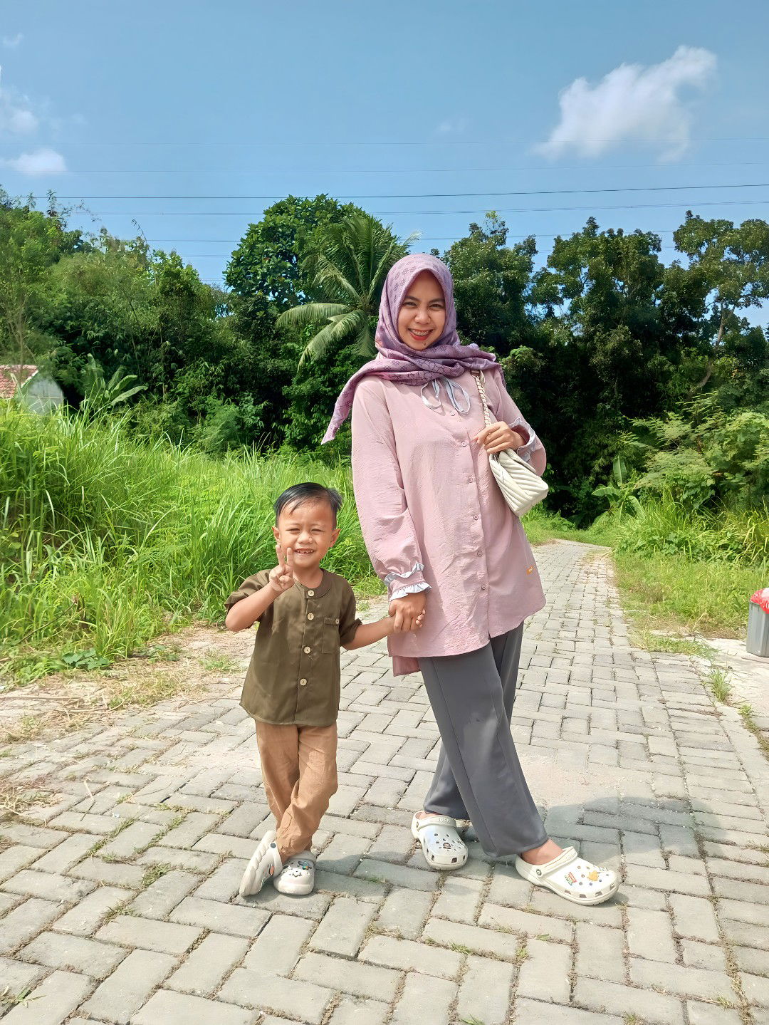 Nida Adilah profile icon