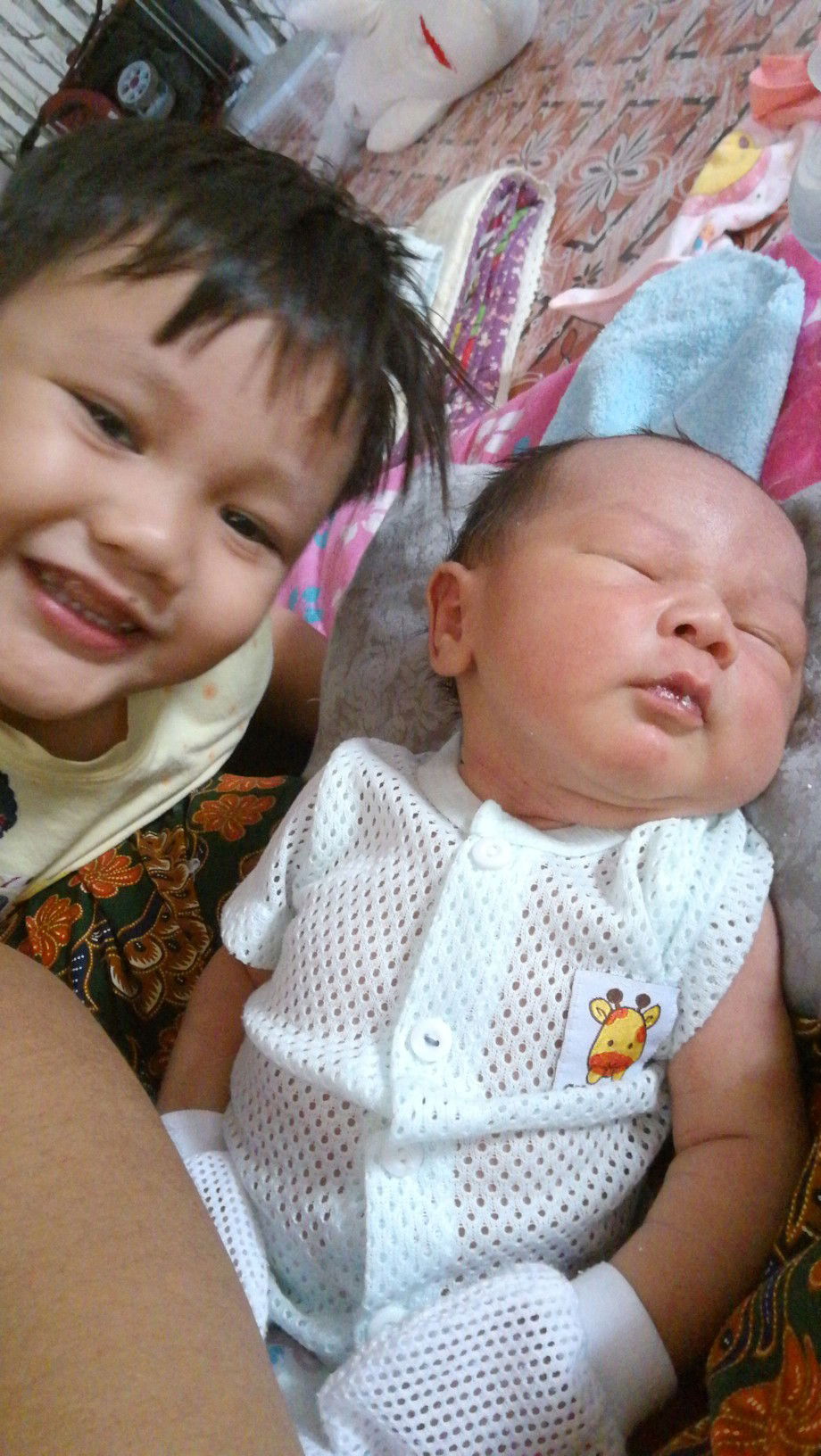 Wani Zainol profile icon