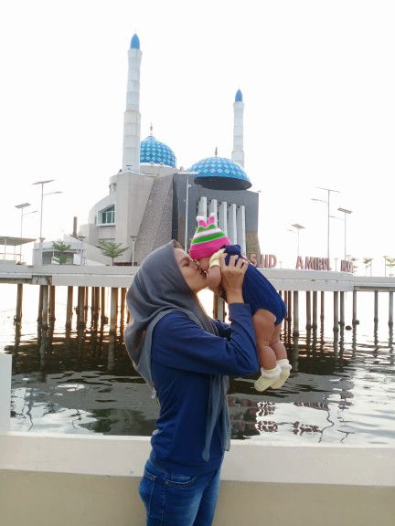 Nuraeny Rahman profile icon