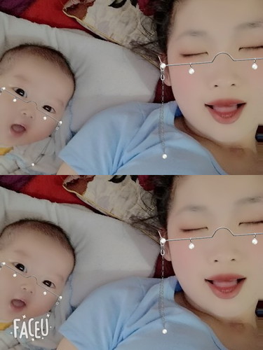 bé và mẹ