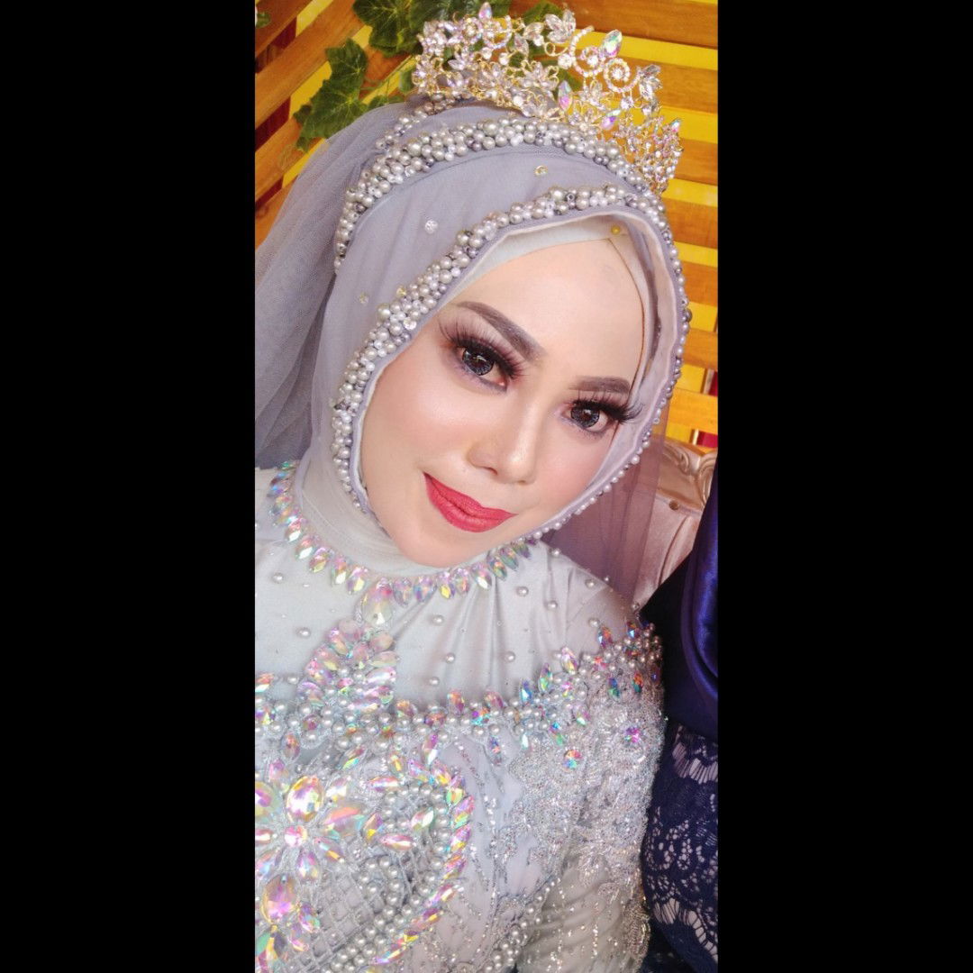 Tanti Nurlita profile icon