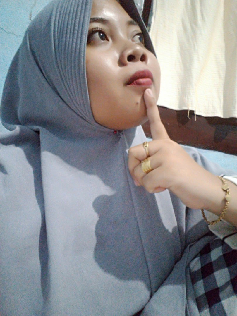 Leony Putri09 profile icon