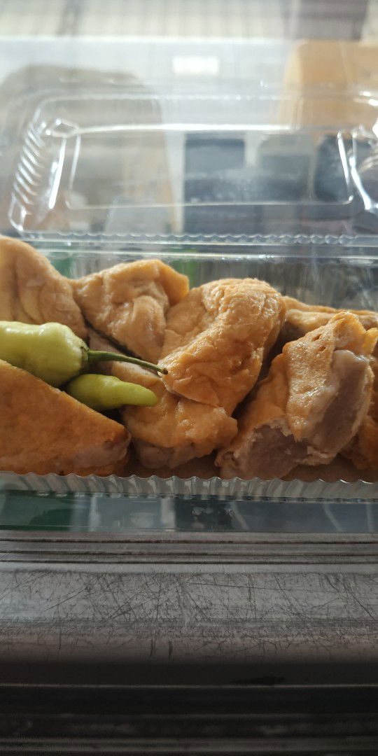 Apa cuma saya yang di awal kehamilan selalu ingin makan