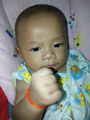ลูกพลิกคว่ำตอนกี่เดือนค่ะ