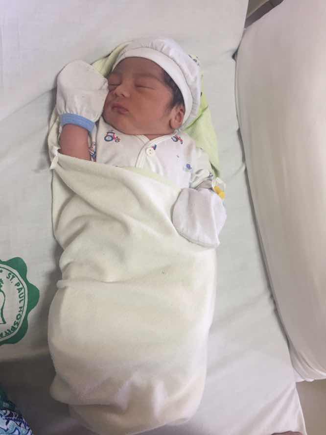 37 Weeks 4 Days EDITED