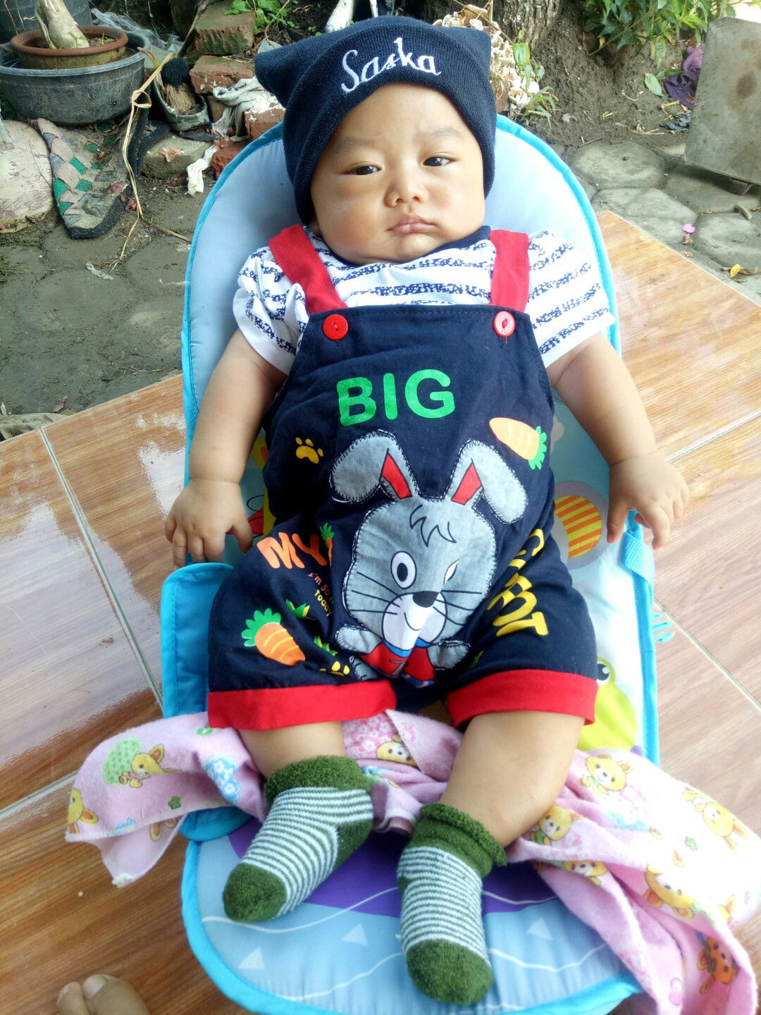 bulu mata bawah masuk mata