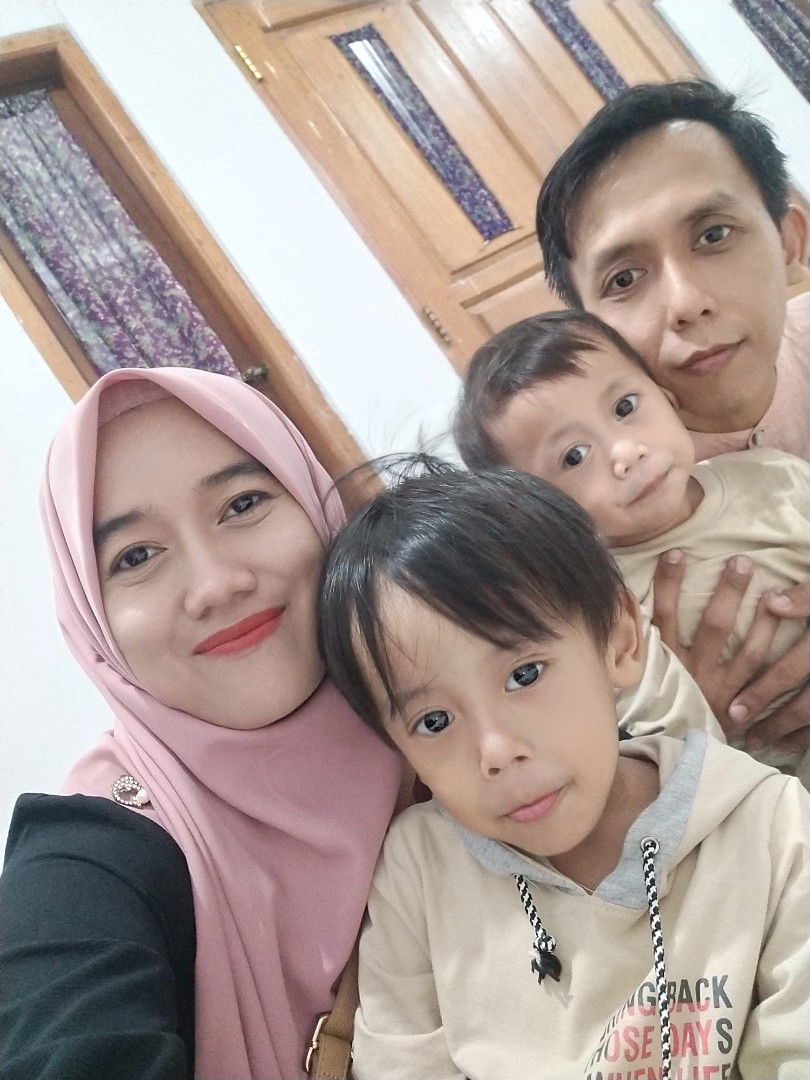 Ade Irmawani profile icon