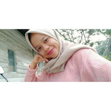 Dwi Mayuni profile icon