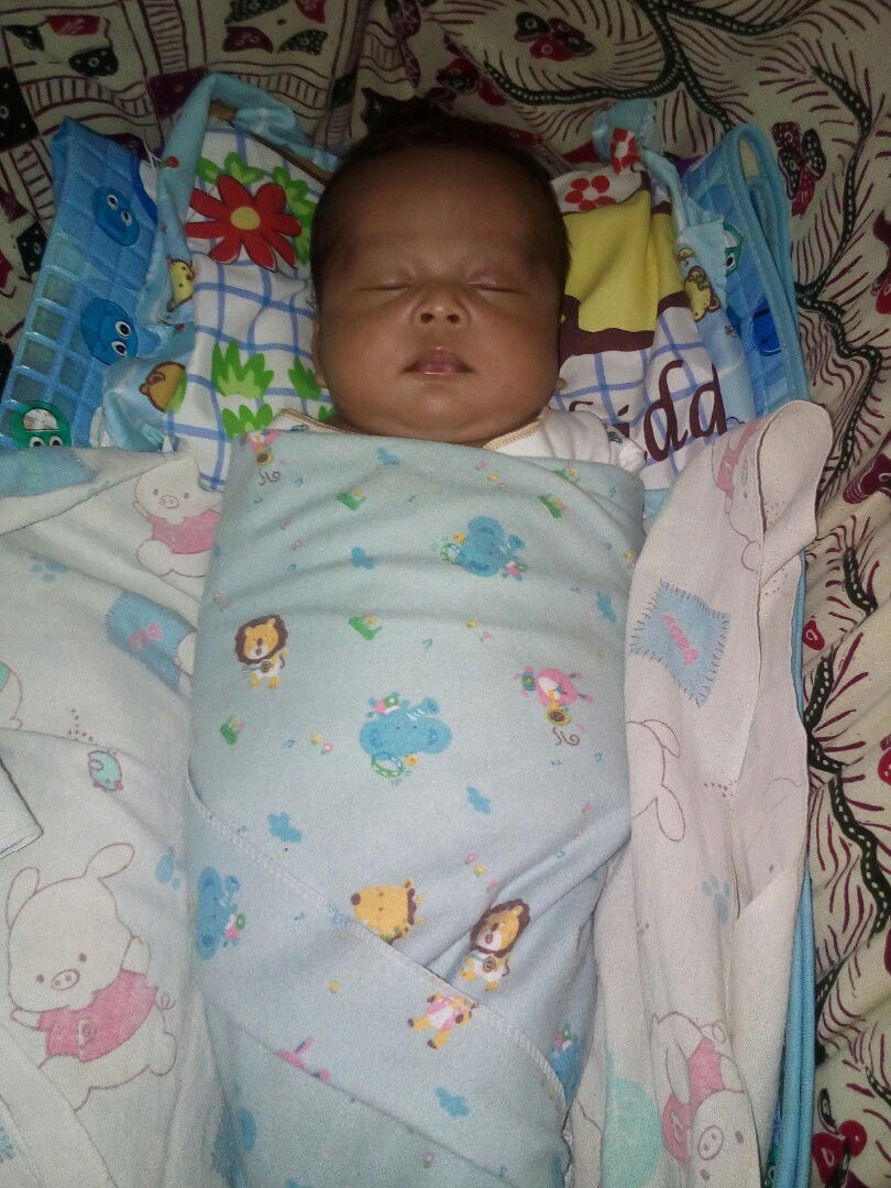 anak kebanggaan keluarga