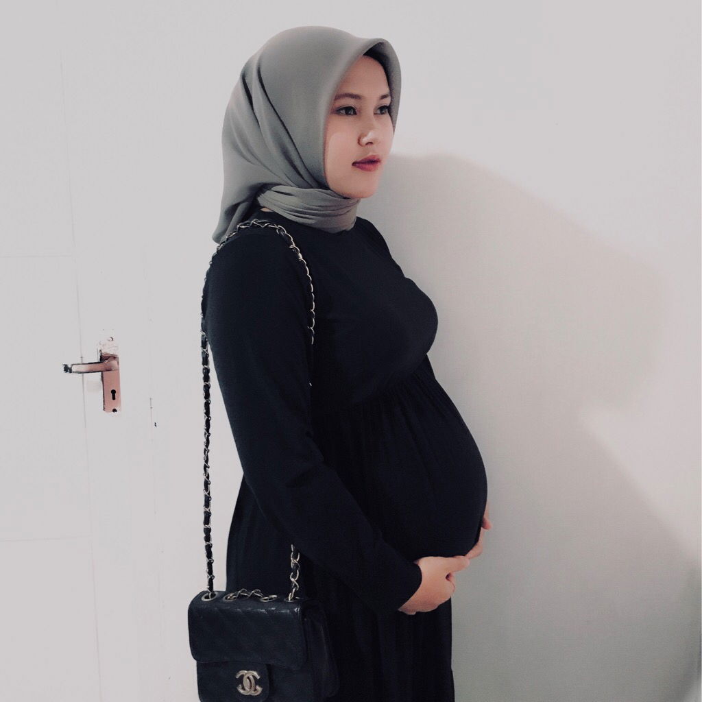 Dinia Rahma Putri profile icon