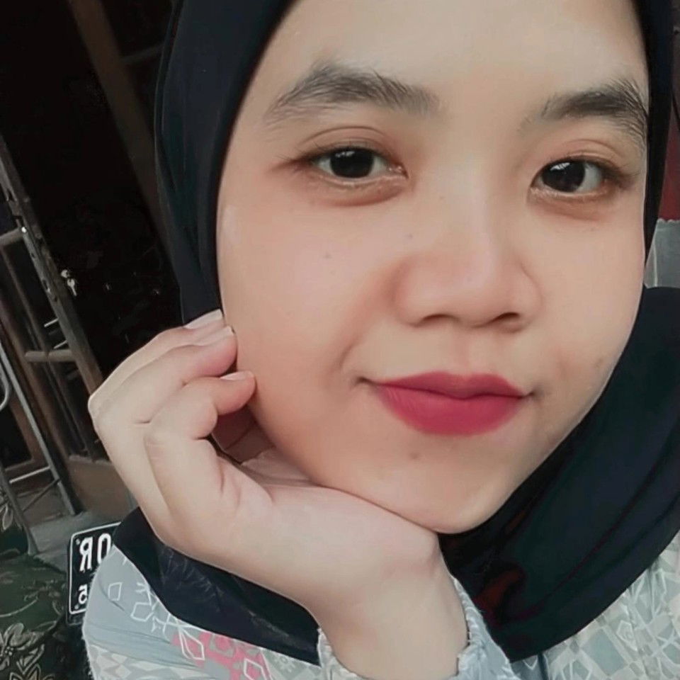 Novy Ayuningtyas profile icon