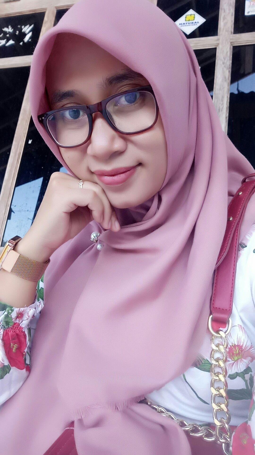 Sriyanti profile icon