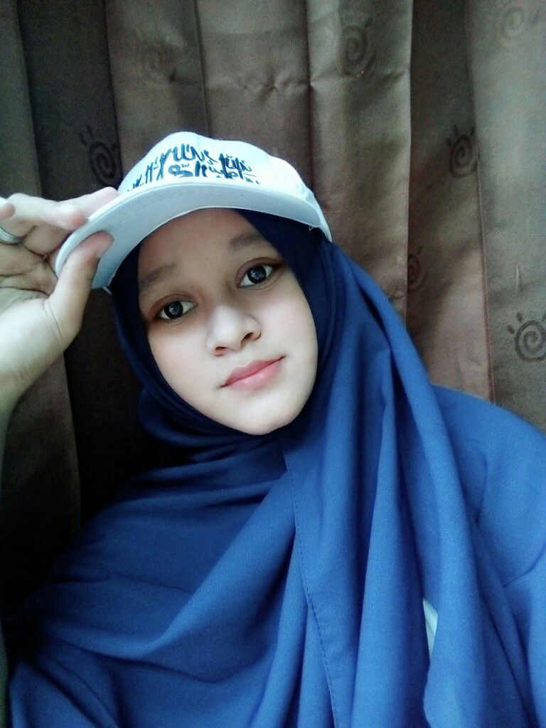 Putri Siti Khadijah profile icon
