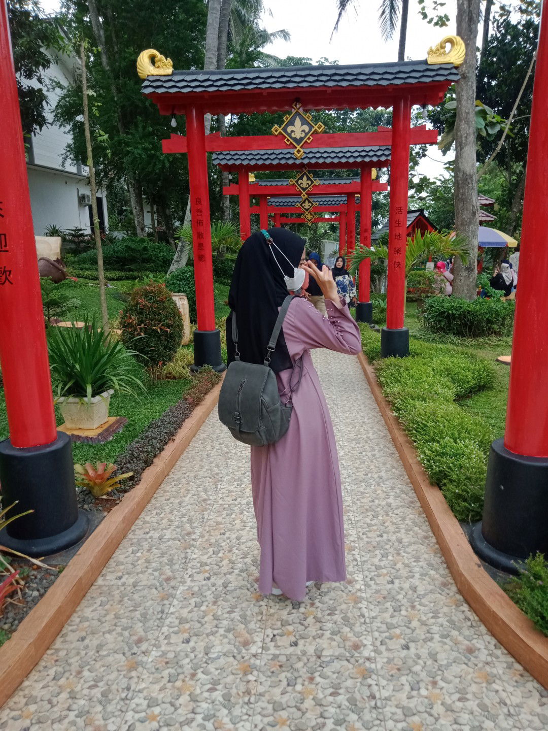 Nadia Prasasti profile icon