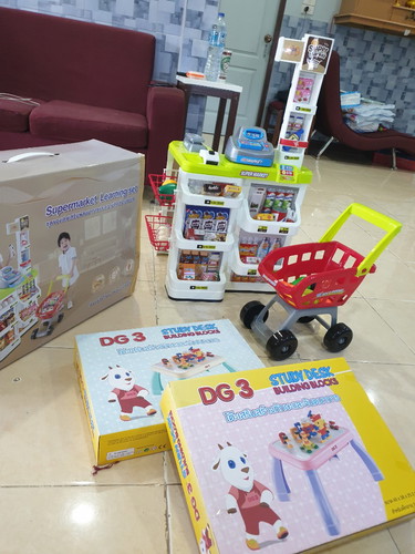 ของแถม.น.นม...บ้านไหนซื้อนม ได้ของแถมบ้างค่ะ..แฝดๆได้ตลอดค่ะ