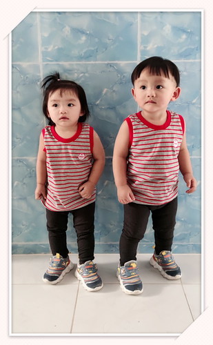 แฝดๆ...มาแวะบอกคิดถึงค่ะ