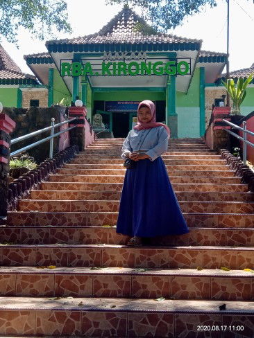 Lely Riffa profile icon