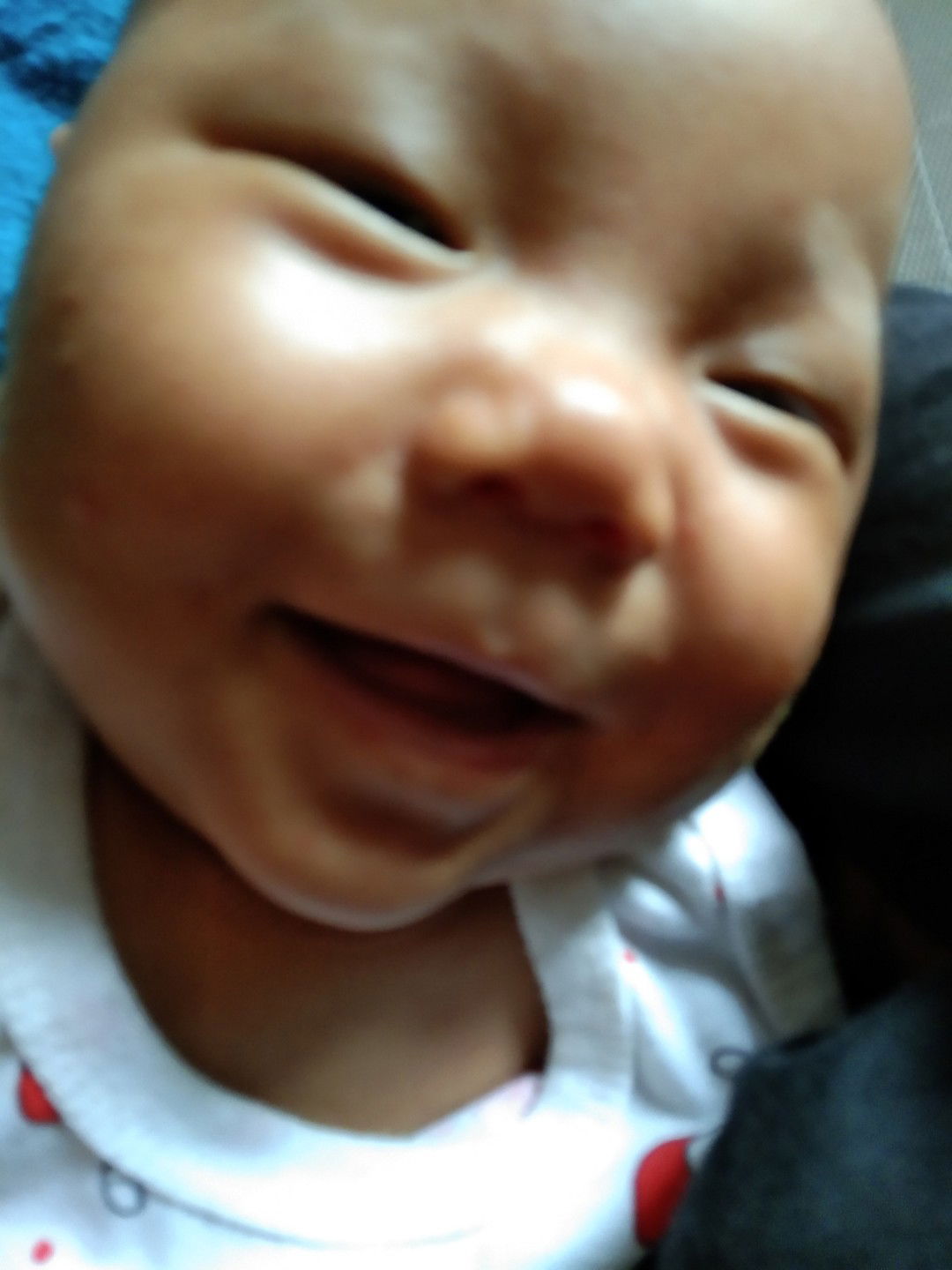 มาแจกรอยยิ้มคับ