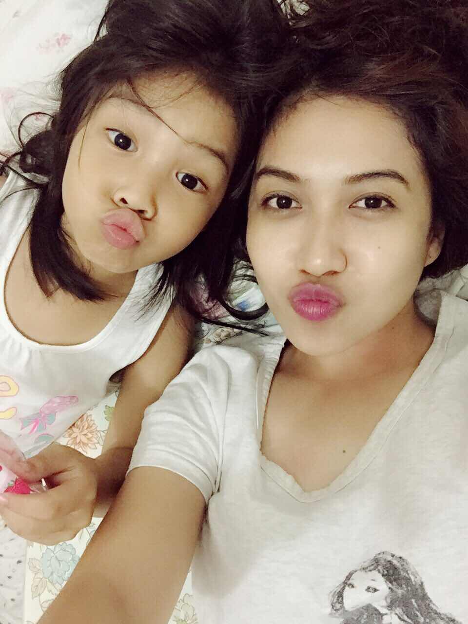 Alona Laine profile icon