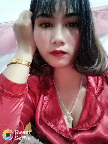 Ngọc Hằng profile icon