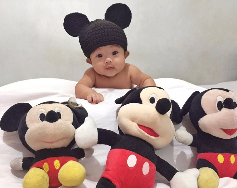 Regeine Villanueva profile icon