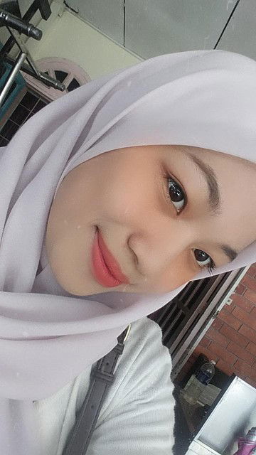 Zulaikha Nadira Herray profile icon