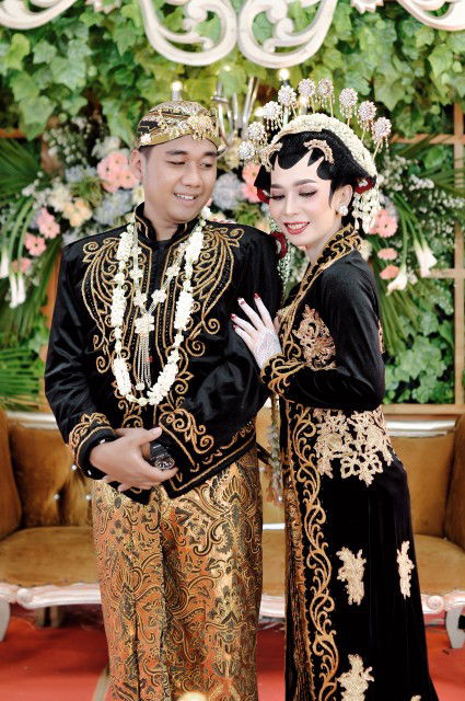 Ayu Vanora profile icon