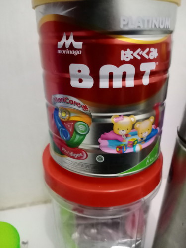 Kaleng susu BmT morinaga