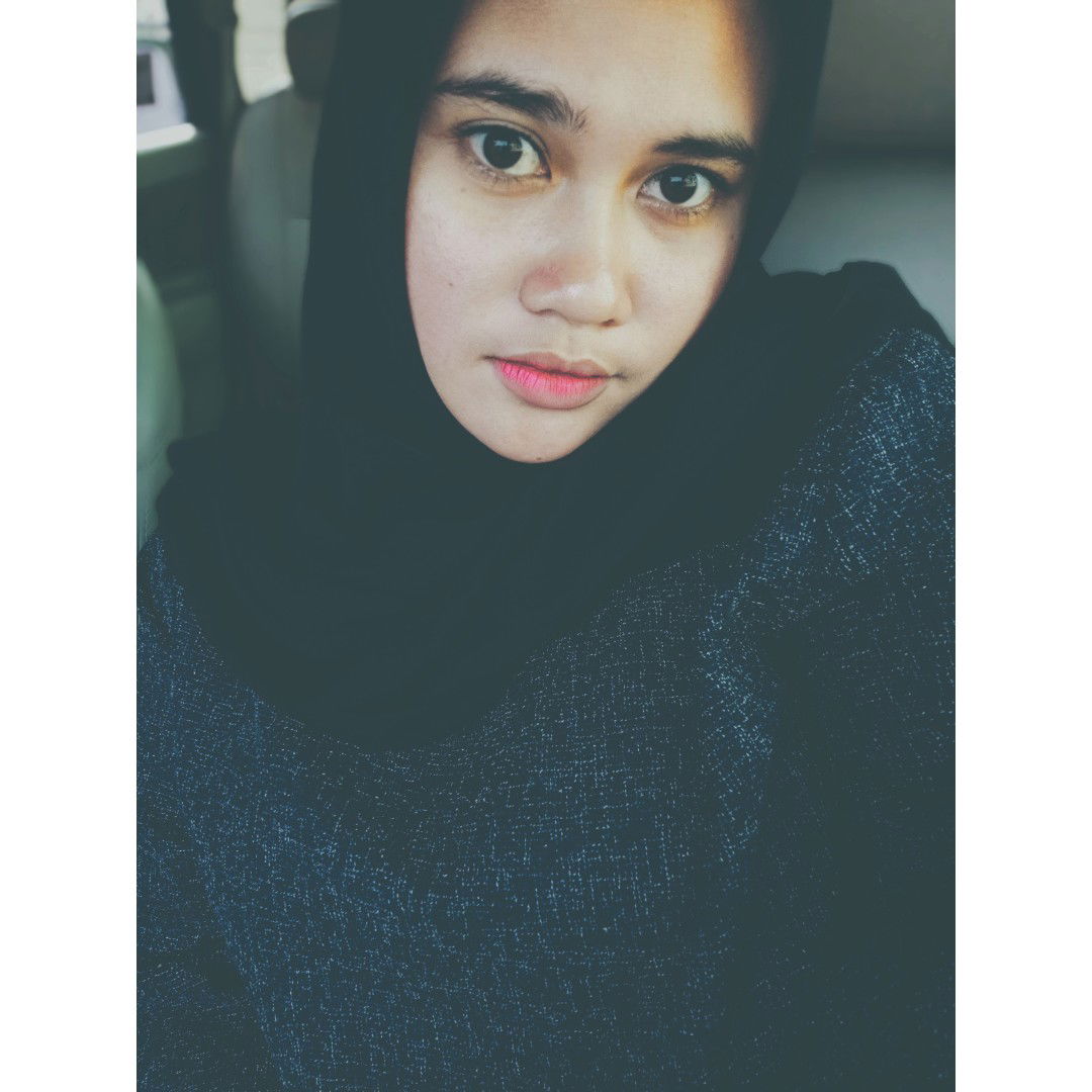 farahmasthura profile icon