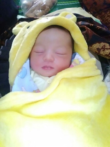 Baby Boy muntah muntah stlah sehari lahir normal gk bun