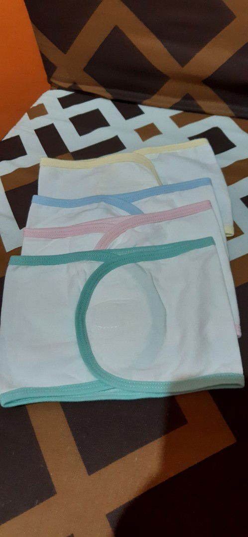 siapa tau ada yg minat  moms