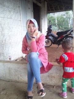 puji lestari profile icon