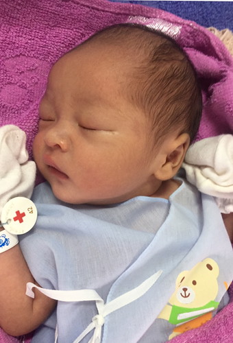 สีผิวลูก