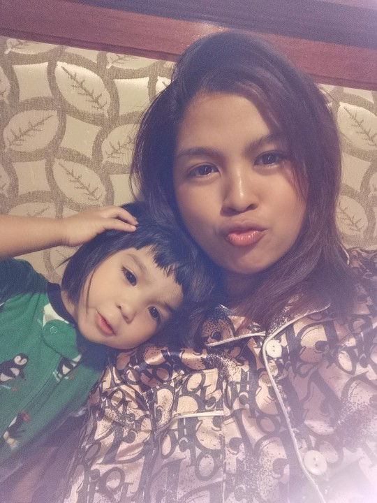 หญิงเฉิ่ม ยิ้มแฉ่ง profile icon