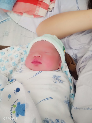 คลอดแล้ว