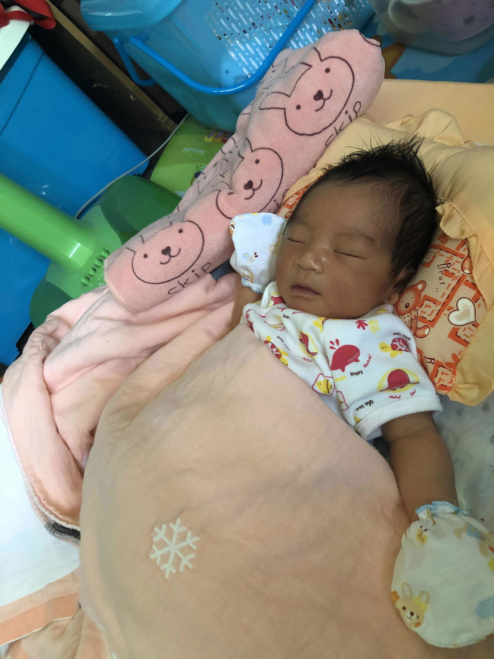 นู๋เริง เกิบแตะ profile icon