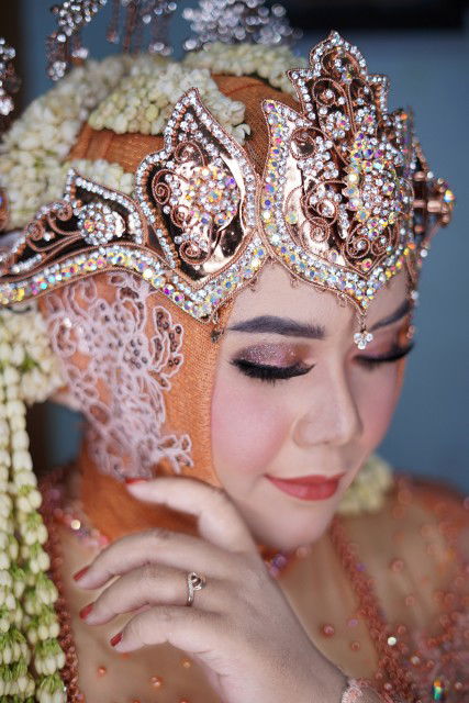 ruly kartika profile icon