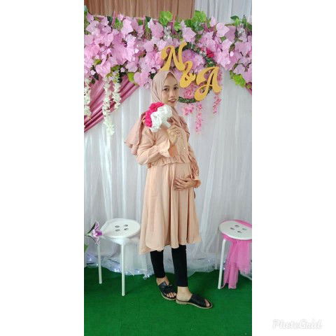 Nelly Saputri profile icon