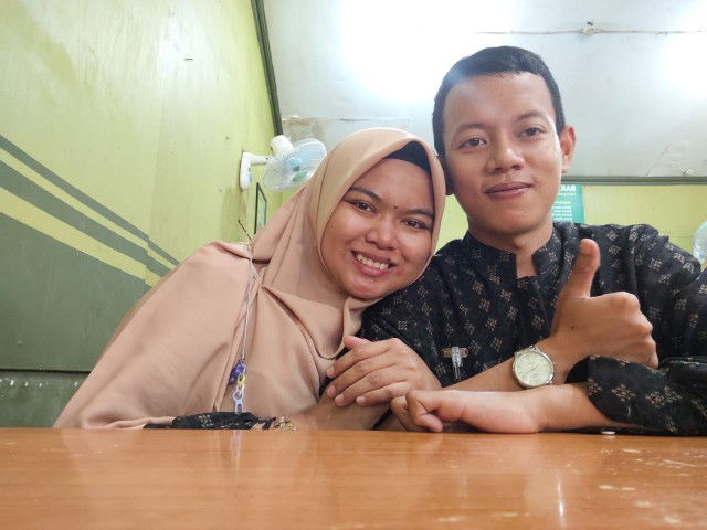 Anies Al Qurrotu Ainy profile icon