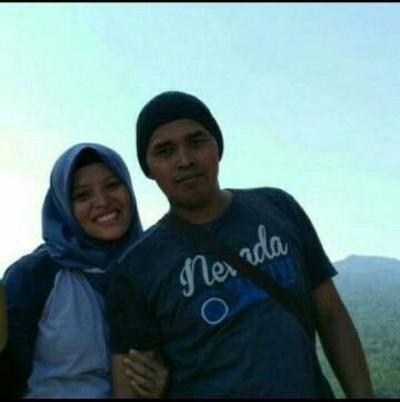 Erni Putri profile icon