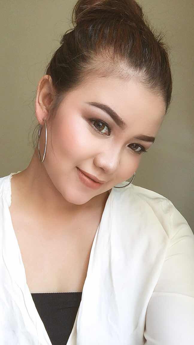 Lucky Sari Dewi profile icon