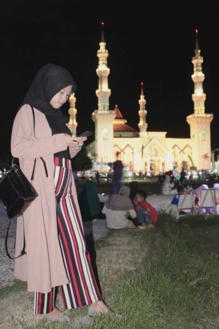 milla may profile icon