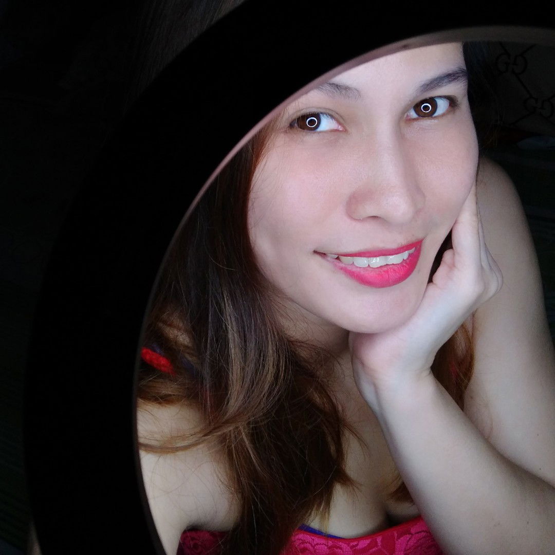 Snow Bella profile icon