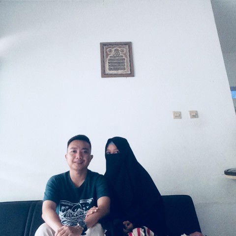 Yusi E. Rahmawati profile icon